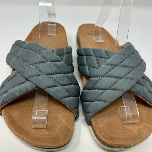 Earth Origins Oceana Blue Gray Slip On Puffy Pillow Textured Sandals Size 10 W - Picture 6 of 11